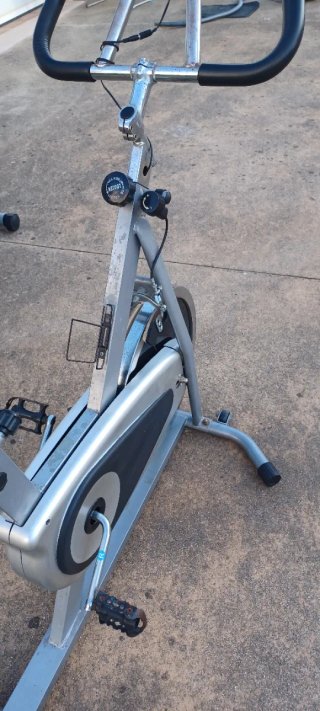 Bicicleta estática spinning