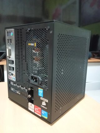 PC Compacta Cooltek Coolcube