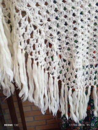 Chal de lana vintage beige