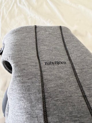 Mochila portabebés BabyBjörn gris