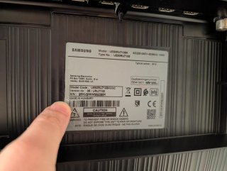 Samsung 50" 4K UHD Smart TV - UE50RU7105K