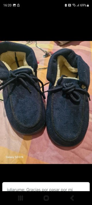 4 pares de zapatos y zapatillas número 39