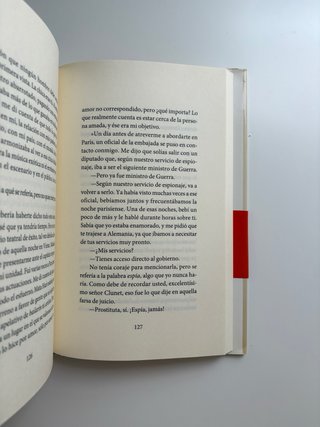Libro “La espía” de Paulo Coelho