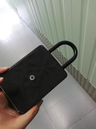 Caja de seguridad con candado NIVIAN