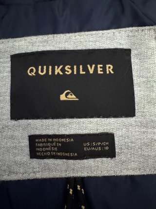 Plumífero ligero Quiksilver azul marino
