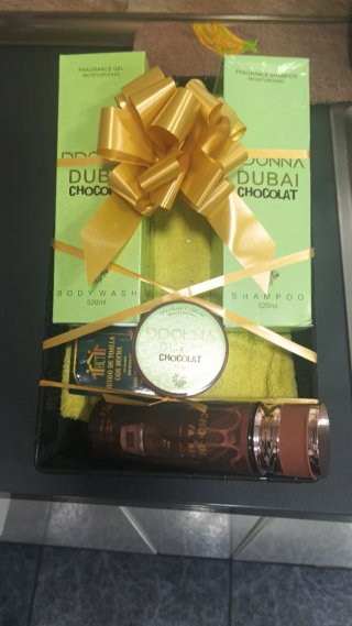 Cesta Regalo Donna Dubai Chocolate