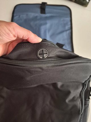 Mochila Maletín Portátil Innovator Negra