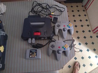 Nintendo 64  2 Mandos  expansión pack Perfect dark