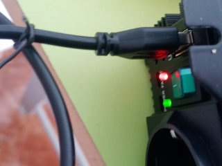 Inversor de corriente para piezas