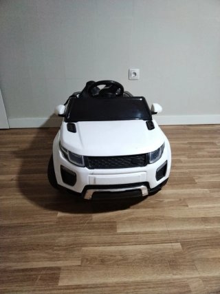 Coche eléctrico infantil a batería