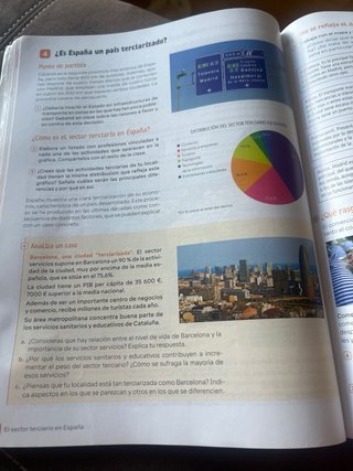Geografía e Historia, 3 secundaria. Revuela