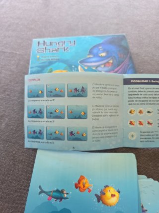 Juego de cartas Hungry Shark