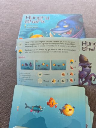Juego de cartas Hungry Shark