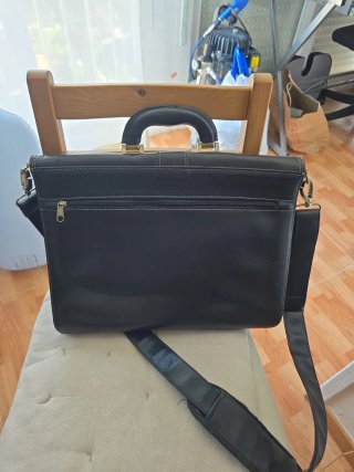 Cartera negro piel Miguel Rodríguez