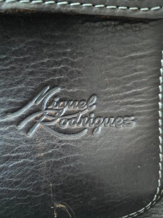 Cartera negro piel Miguel Rodríguez