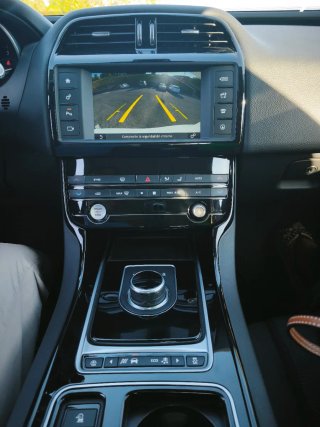 Jaguar XE 2017