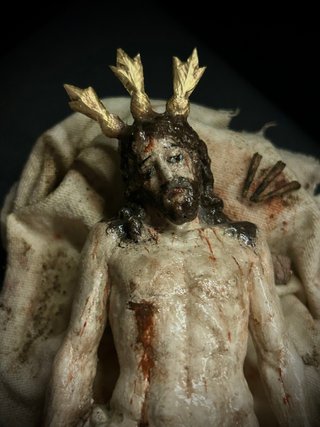 Cristo Yacente 18cm Policromado Óleo