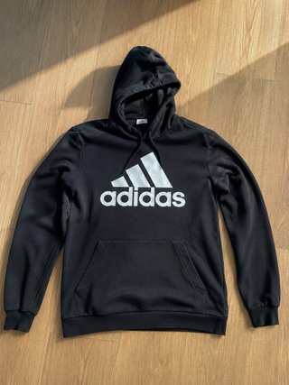 Sudadera Adidas Negra con Capucha y Logo