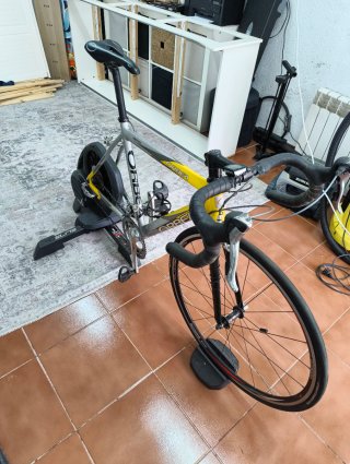 Rodillo Entrenamiento ELITE XRt Bicicleta Orbea