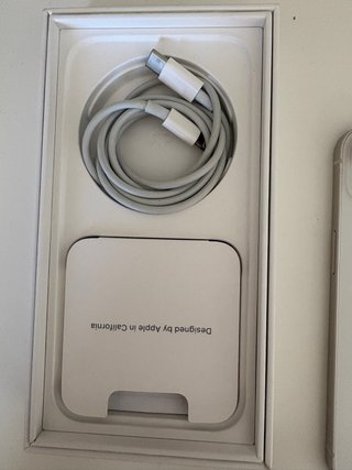iPhone 13 Blanco 128gb con Caja y Cable