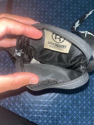 Bandolera Negra Reebok