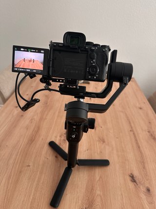 DJI Ronin SC Pro Combo con motor de enfoque.