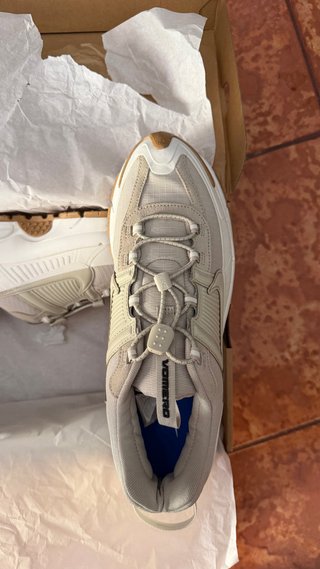 Nike Zoom Vomero Roam Bege/Branco