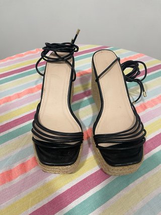 Todos a €35 Zapatos de marca (ZARA, Mango Bershka)