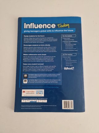 INFLUENCE TODAY 4 Student's book: libro de text...