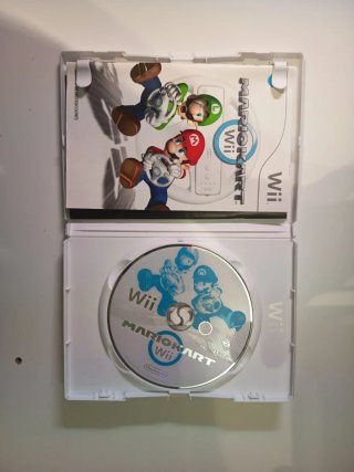 Pack 4 Juegos Wii: Mario Kart, Lego Batman 2, Raym