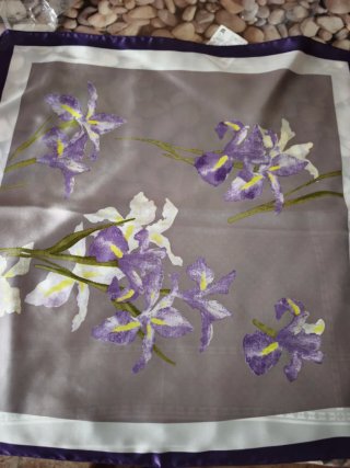 Pañuelo 70x70cm Estampado Floral