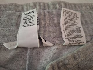 Pantalón Chandal Hello Kitty Gris