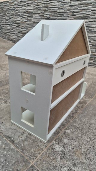 Estantería infantil madera casita