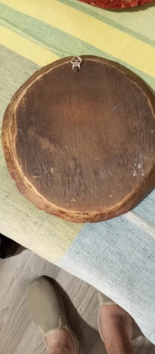 4 Platos Madera Tallados Pintados Óleo