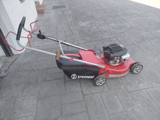 Cortacésped Sterwins 460 HT Motor Honda.