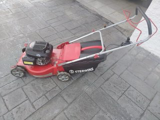 Cortacésped Sterwins 460 HT Motor Honda.