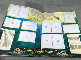 Pack Jurassic Park 50 Sobres + Álbum