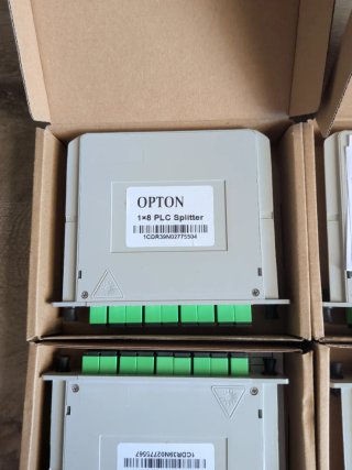 Splitter Fibra Óptica 1x8 OPTON (4 Uds)