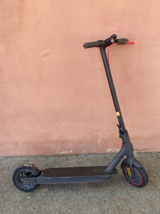 Patinete Xiaomi Pro 2 (cargador incluido)