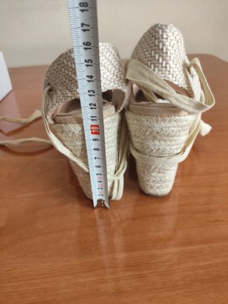 Sandalias cuña esparto