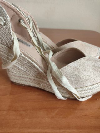 Sandalias cuña esparto