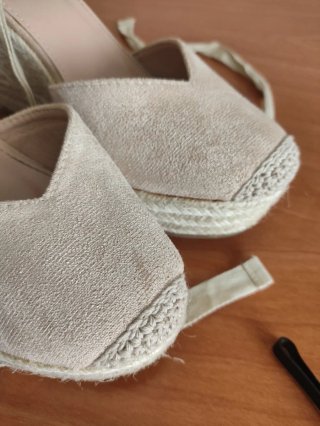 Sandalias cuña esparto