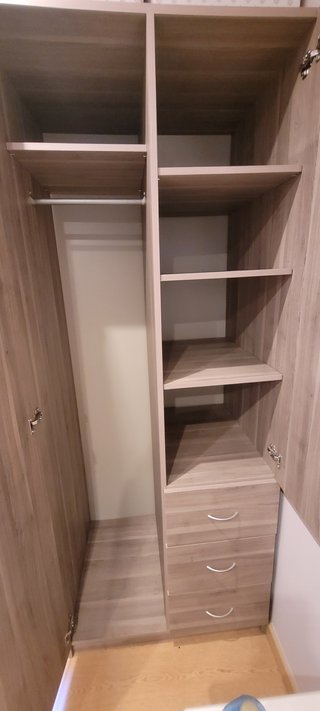Armario Ikea 2 puertas con cajones