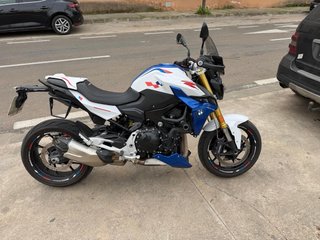 BMW F900R Naked Azul/Blanco