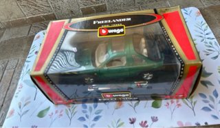 Bburago Freelander 1/24