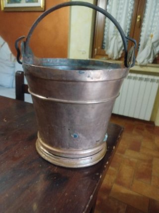 Secchiello rame antico per vino
