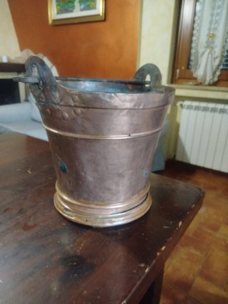 Secchiello rame antico per vino