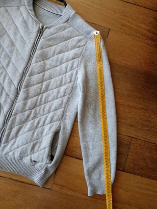 Chaqueta Zara gris acolchada cremallera S/M