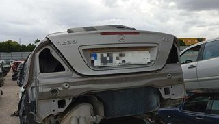Luz mercedes clase c (w203) berlina 220 cdi 322574