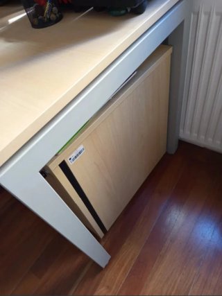 Escritorio oficina con cajonera